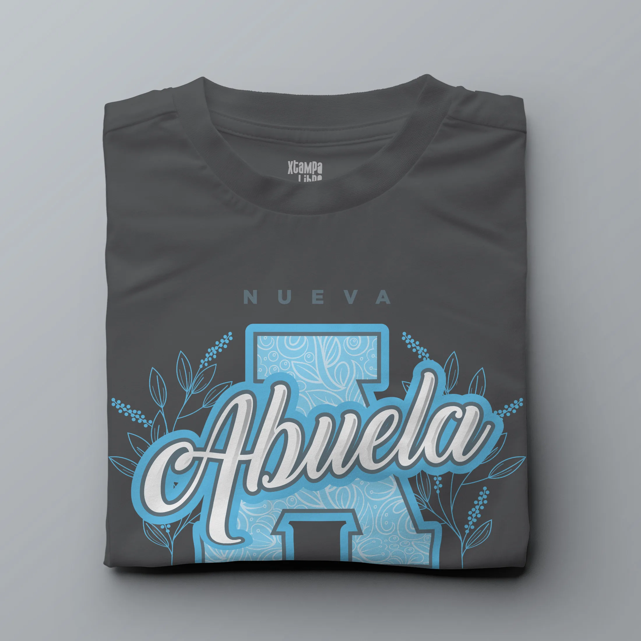 nueva-abuela-azul T-SHIRT_folded 2