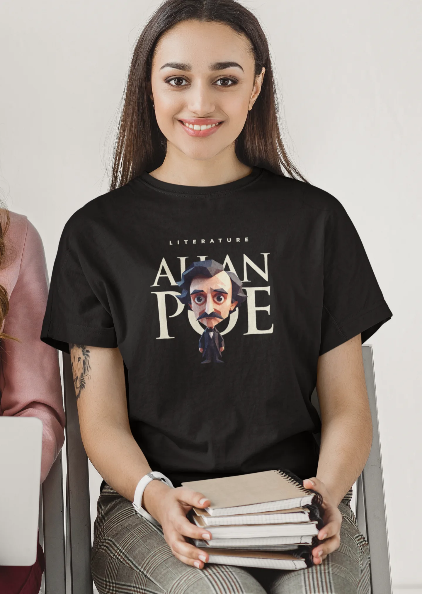 Playera literaria Allan Poe estilo origami frente