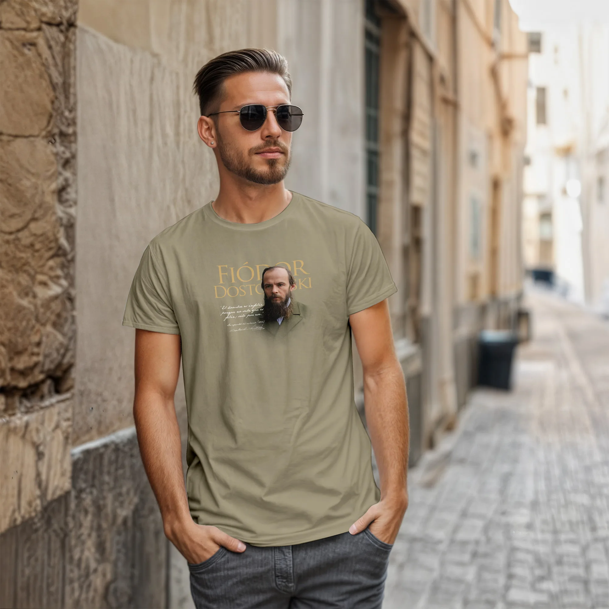 Playera literaria Fiódor Dostoievski estilo clásico realista con frase y firma – Xtampa Libre