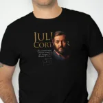 Playera literaria Julio Cortázar estilo clásico con frase “Las palabras nunca alcanzan cuando lo que hay que decir desborda el alma”. Algodón 100% e impresión DTG.