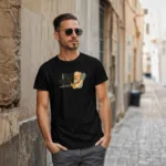 playera Platón Akademia con frase “La necesidad es la madre de la invención” | Xtampa Libre.