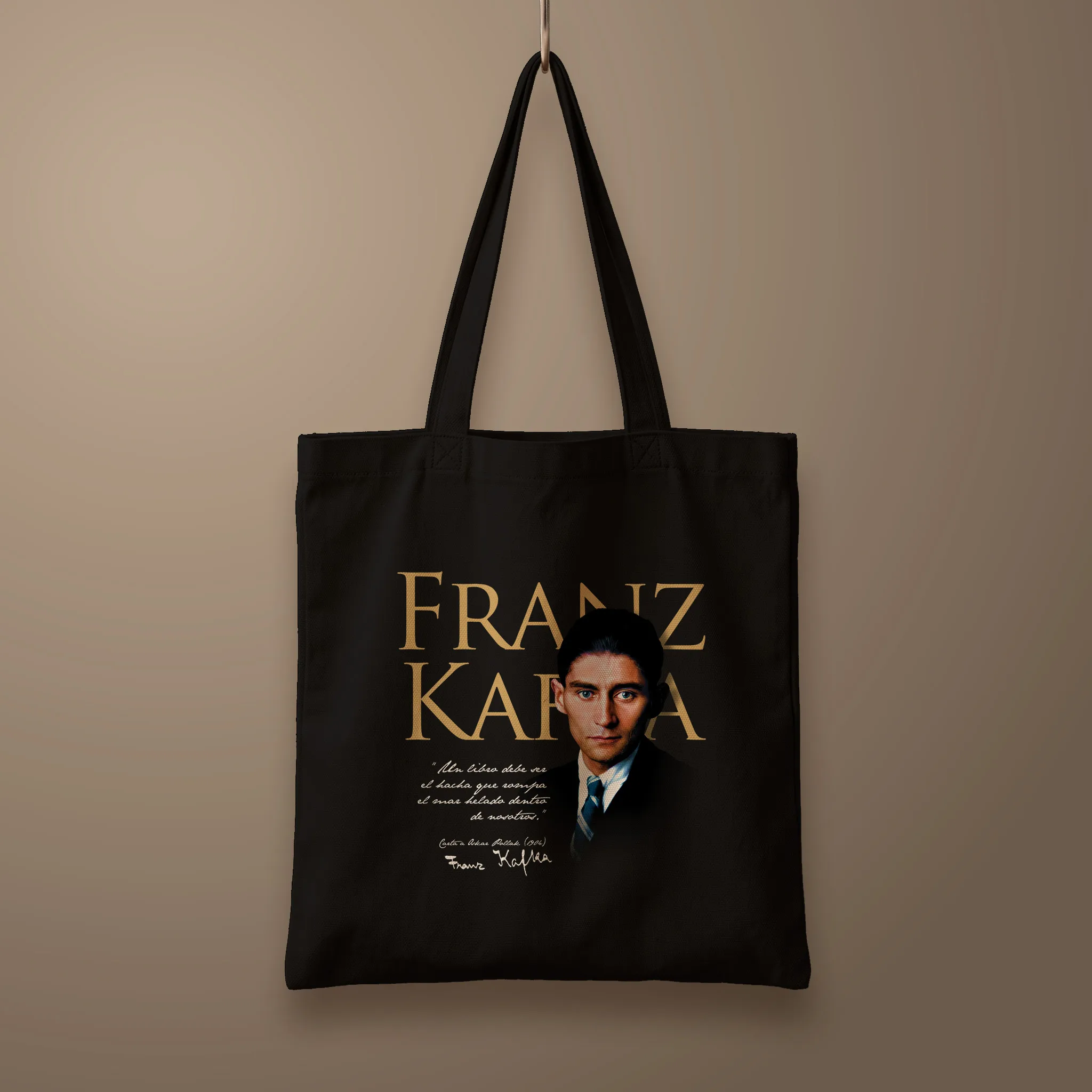 kafka_35x40cms_playera negra_Halftone Bolsa Tote_flat_negro