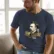 nietzche_2_350x400_raster Mockup_playeras_modelo_lifestyle_DELFIN