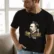 nietzche_2_350x400_raster Mockup_playeras_modelo_lifestyle_NEGRO