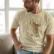 sketch-buonarroti_350x400_RASTER Mockup_playeras_modelo_lifestyle_ARENA